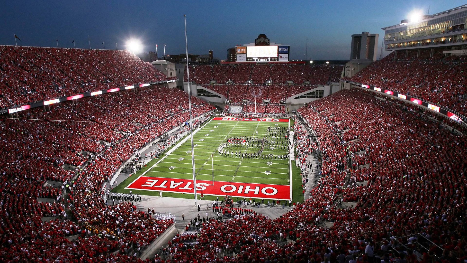 德甲火力全开：攻势凌厉，场面火爆！，德甲榜首大战