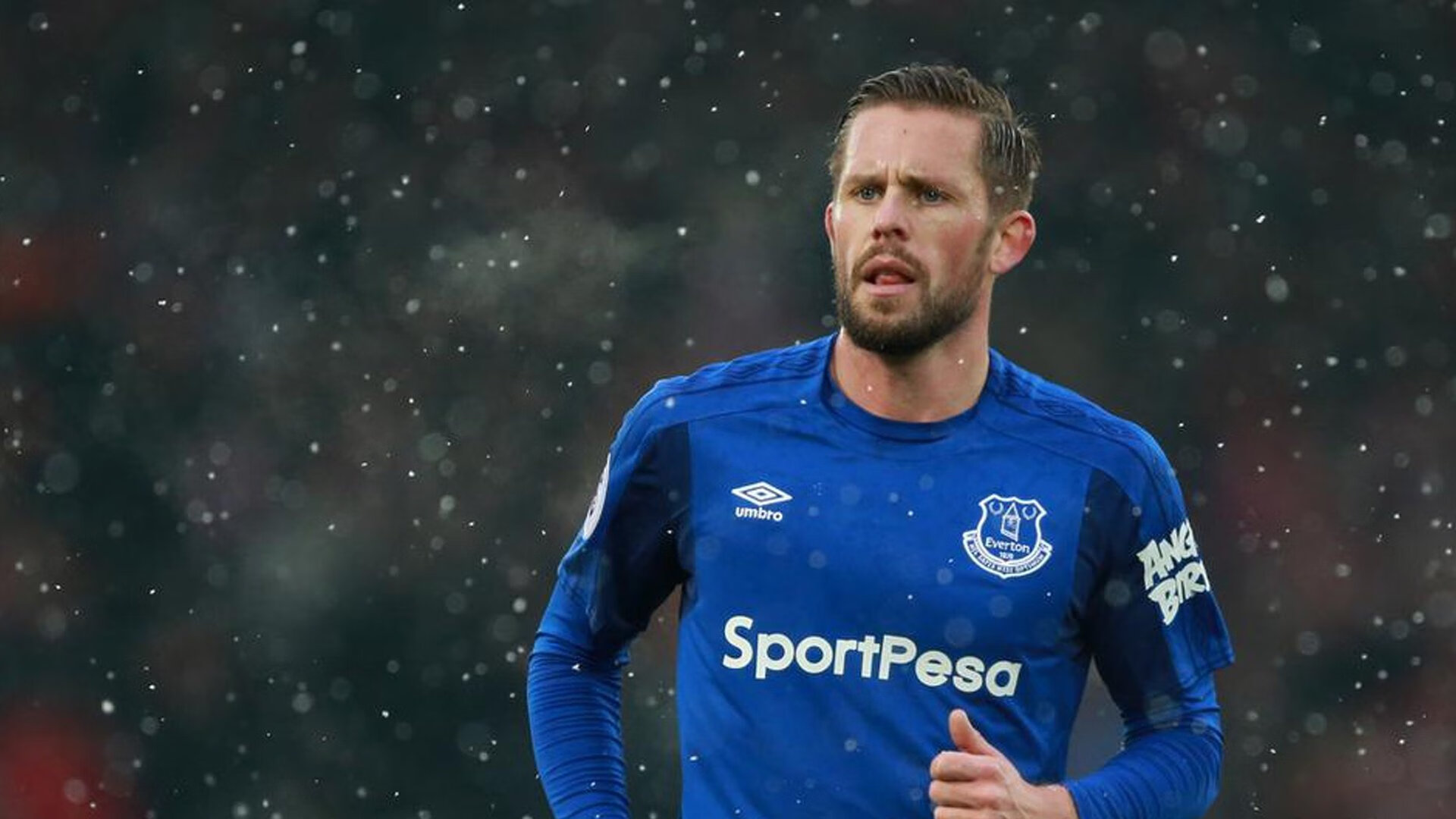 马刺新星伤愈归队主帅称其为关键拼图,马刺新人